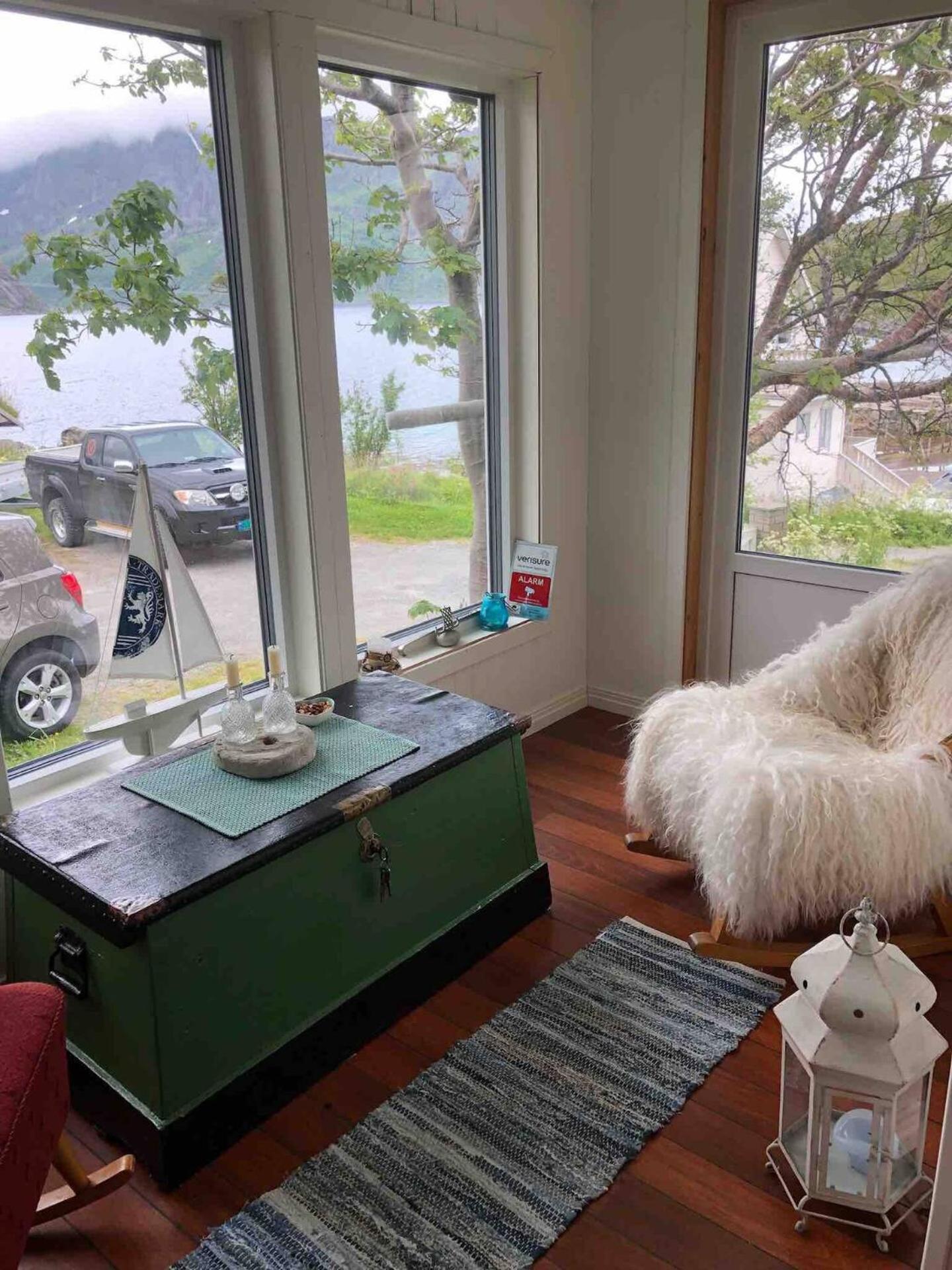 Reinefjorden Lodge Exterior photo